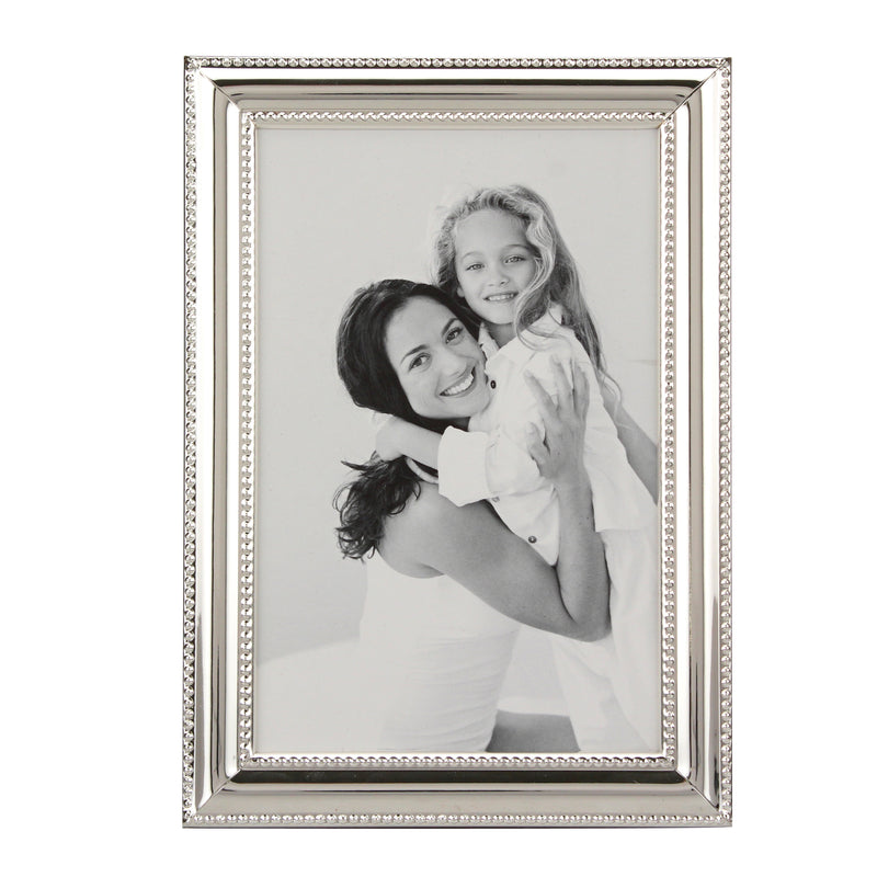 Stonebriar Silver Metal Photo Frame with Textured Border and Easel Back Stand, 4x6