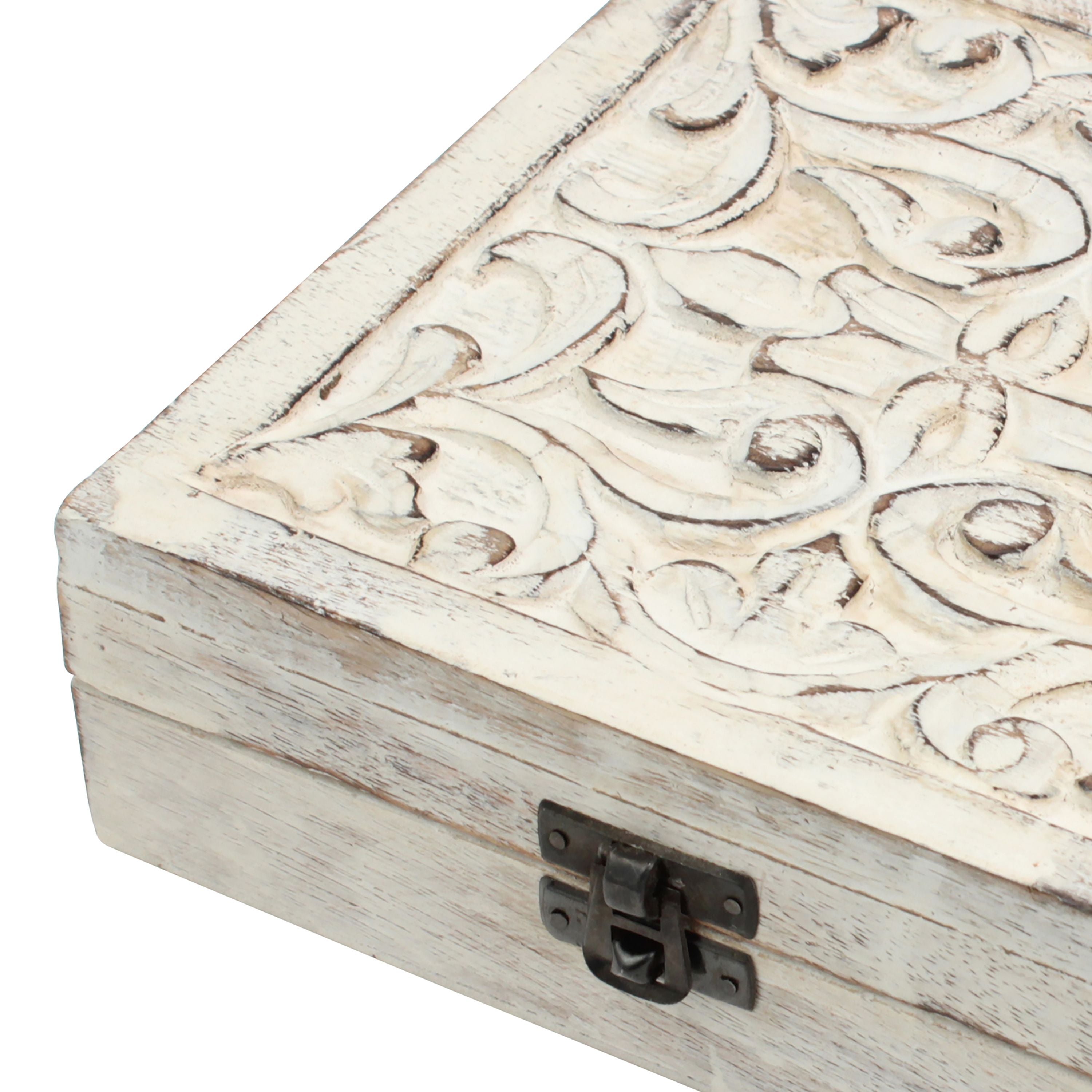 Worn White Wood Box with Hinged Lid and Carved Fillegry Details –  Stonebriar Collection